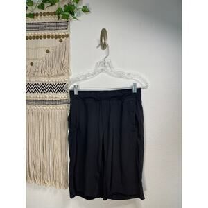 Lululemon Mens Black Athletica Shorts L